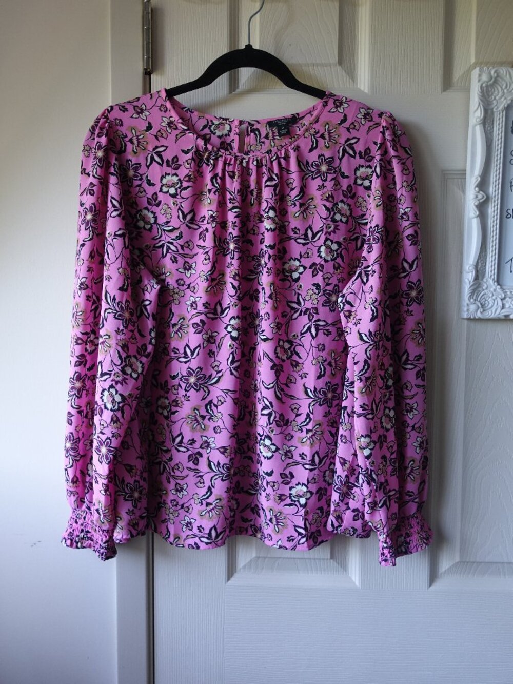 Ann Taylor Pink Floral Long-Sleeve Blouse